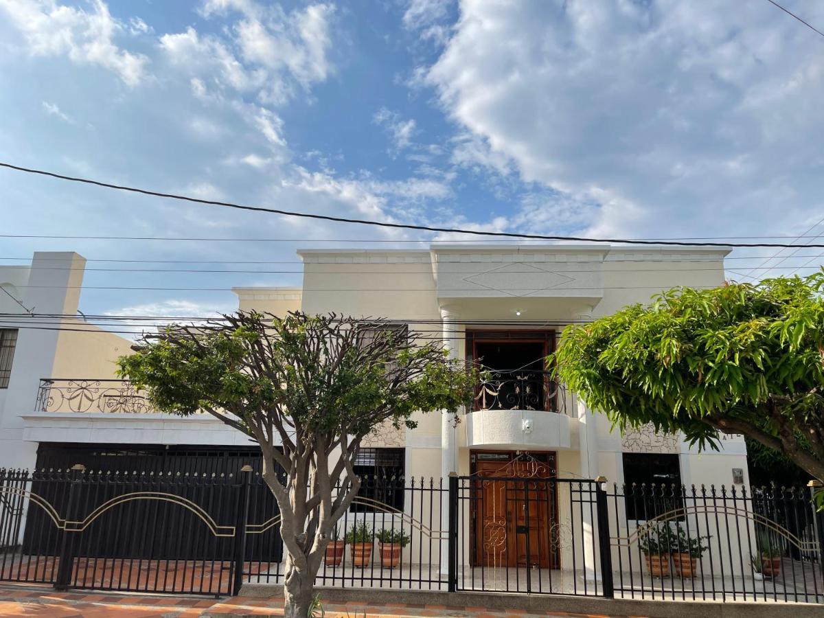 Casa Blanca Increible * Valledupar